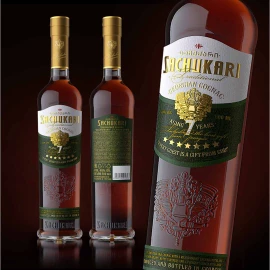 Бренді грузинське Sachukari Georgian Wine Brandy 7 років витримки 0,5л 40% у коробці купити
