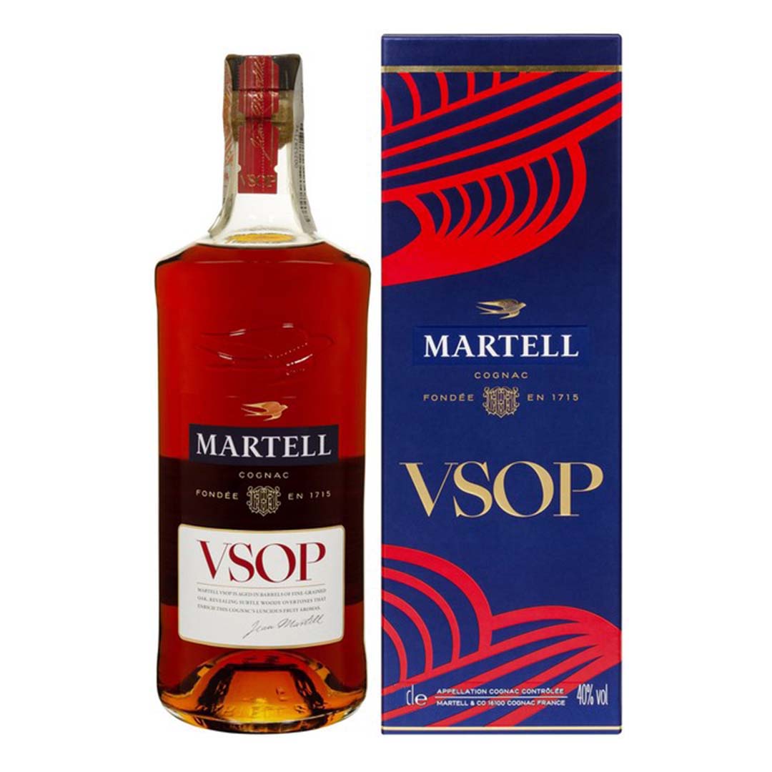 Коньяк Martell VSOP в подарунковій упаковці 0,5 л 40%