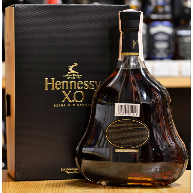 Коньяк Hennessy XO 20 лет выдержки 0,7 л 40% в подарочной упаковке в Украине