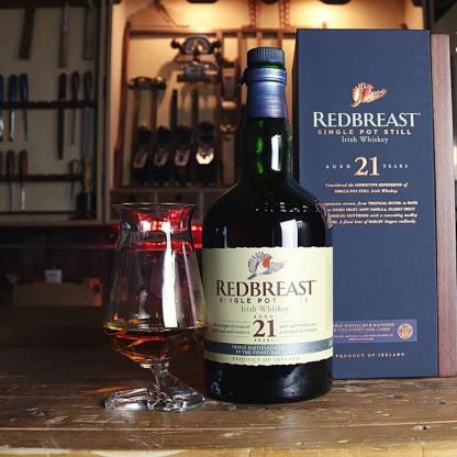 Виски Redbreast 21 год выдержки 0,7л 46% в подарочной упаковке Односолодовый виски в RUMKA. Тел: 067 173 0358. Доставка, гарантия, лучшие цены!