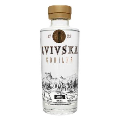 Горілка Lvivska Стародавня Легенда 0,7л 40% Міцні напої на RUMKA. Тел: 067 173 0358. Доставка, гарантія, кращі ціни!