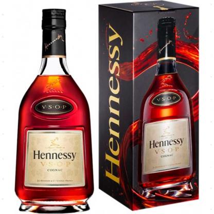 Коньяк Hennessy VSOP 6 років витримки в коробці Міцні напої на RUMKA. Тел: 067 173 0358. Доставка, гарантія, кращі ціни!