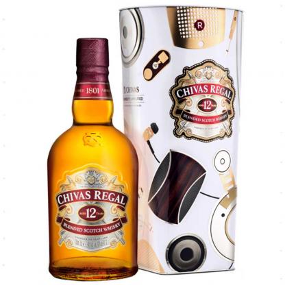 Виски Chivas Regal 12 лет выдержки 0,7л 40% в подарочной металлической упаковке Виски в RUMKA. Тел: 067 173 0358. Доставка, гарантия, лучшие цены!