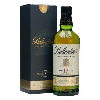 Виски Ballantine's 17 лет 0,7 л 40% в подарочной упаковке Бленд (Blended) в RUMKA. Тел: 067 173 0358. Доставка, гарантия, лучшие цены!