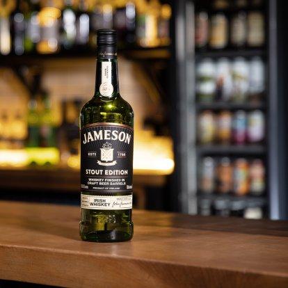 Віскі Jameson Irish Whiskey Caskmates Stout 0,7л 40% Міцні напої на RUMKA. Тел: 067 173 0358. Доставка, гарантія, кращі ціни!