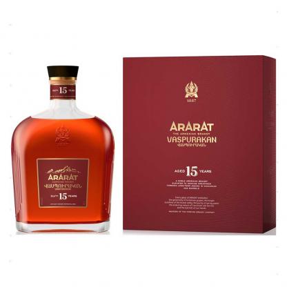 Бренді вірменське Ararat Vaspurakan 15 років витримки 0,7л 40% у коробці Міцні напої на RUMKA. Тел: 067 173 0358. Доставка, гарантія, кращі ціни!