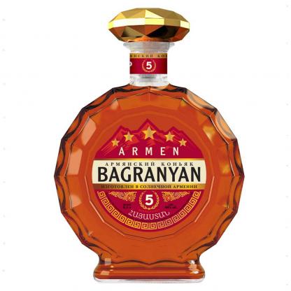Коньяк вірменський Armen Bagranyan 5 років витримки 0,5л 40% Міцні напої на RUMKA. Тел: 067 173 0358. Доставка, гарантія, кращі ціни!