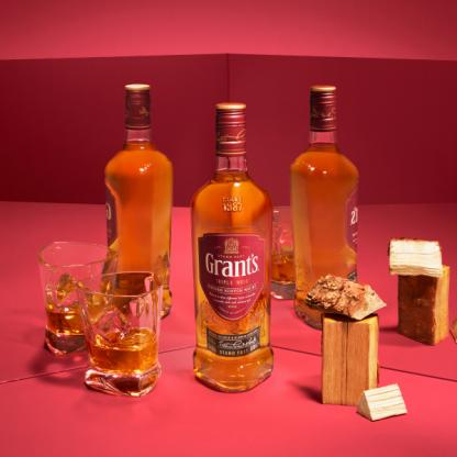 Виски бленд Grant's Triple Wood 0,7л 40% + 2 стакана Крепкие напитки в RUMKA. Тел: 067 173 0358. Доставка, гарантия, лучшие цены!