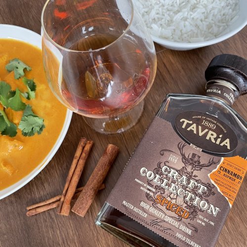Напій алкогольний Tavria Craft Collection Spiced 0,5л 35% в Україні