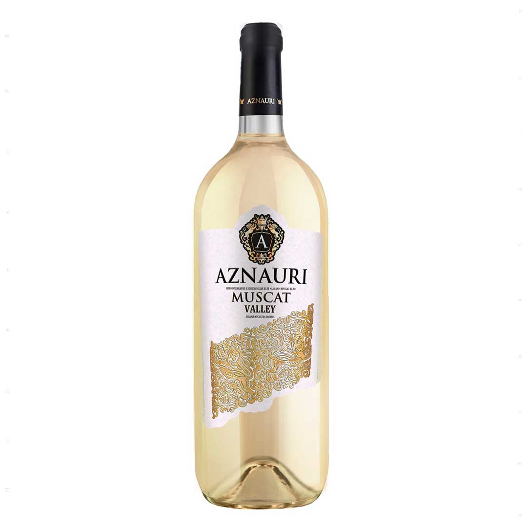 Вино Aznauri Muskat Valley полусладкое 1,5л 10-13,5%