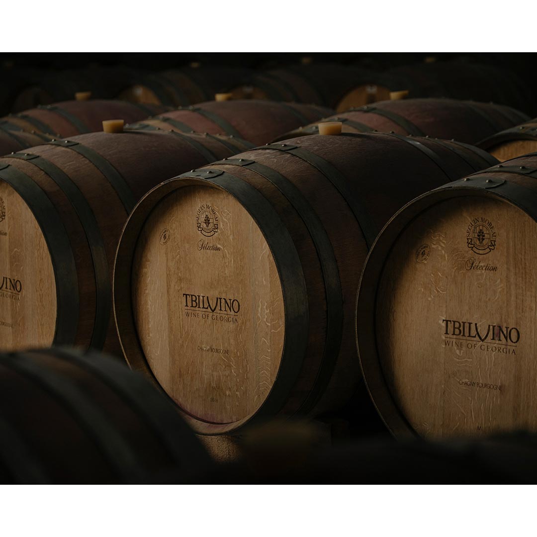 Вино Tbilvino Алазанская Долина красное полусладкое 0,75л 11,5% купить