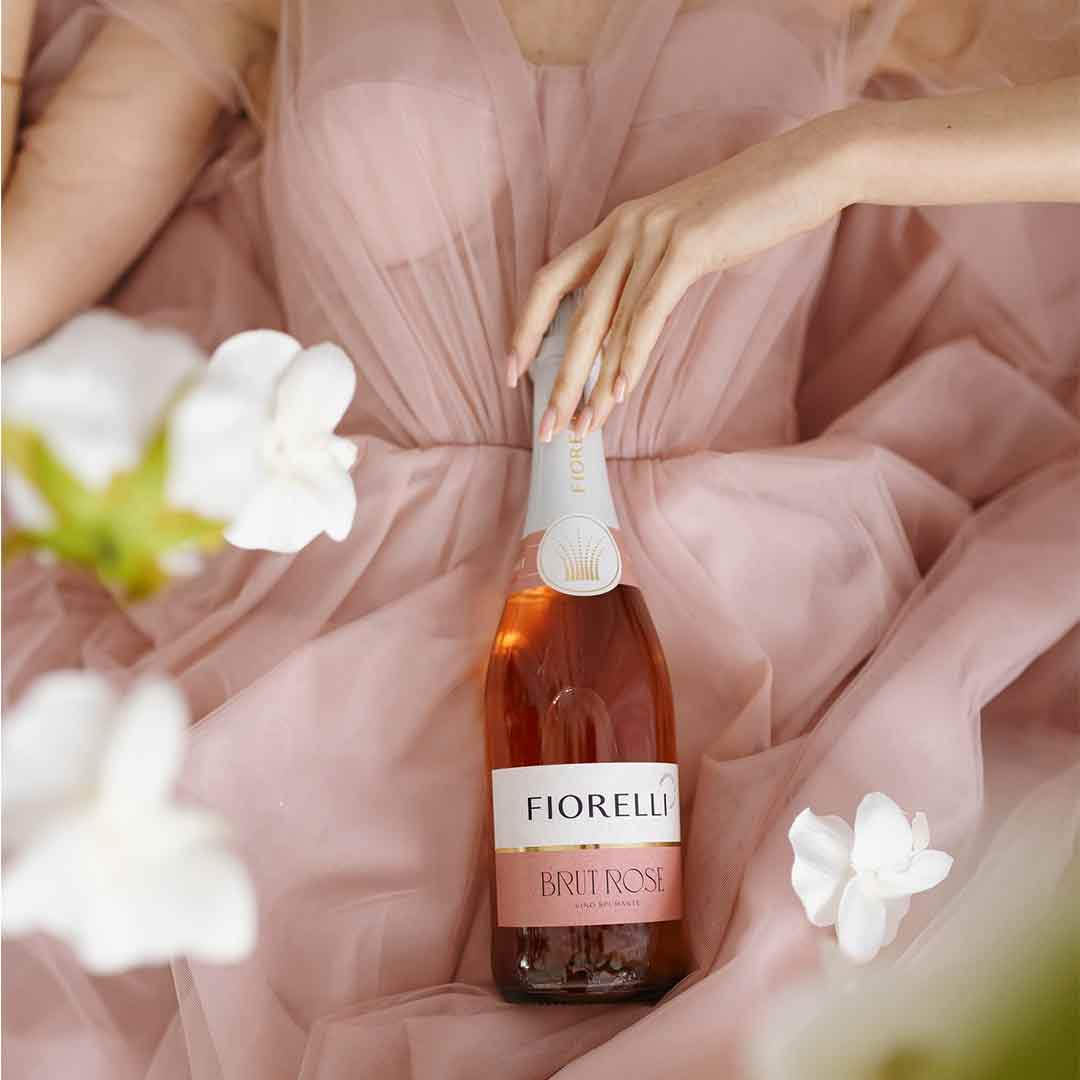 Вино игристое Fiorelli Brut Rose розовое брют 0,75л 11% купить