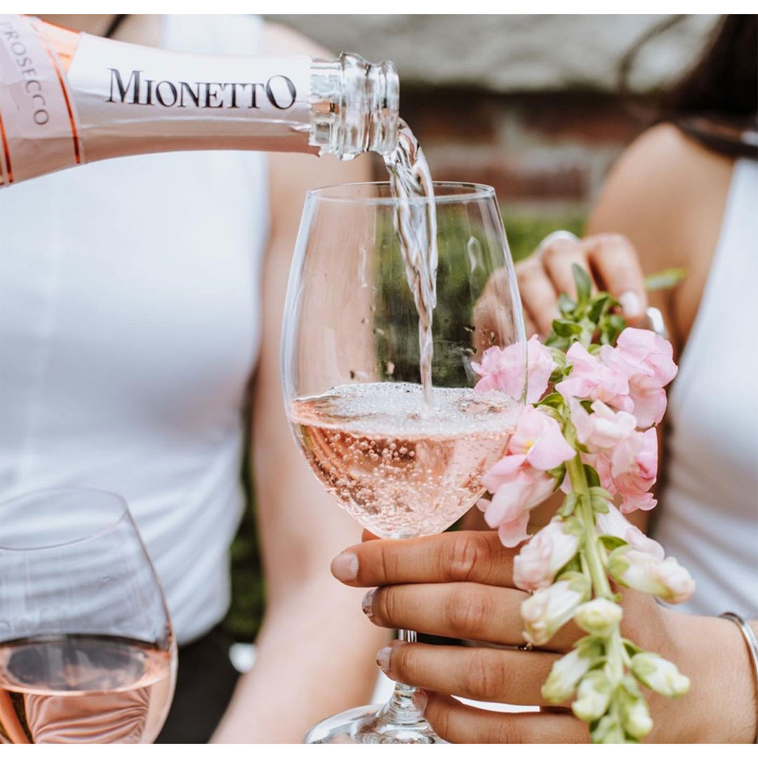 Вино игристое Mionetto Prosecco Rose D.O.C Millesimato розовое экстрасухое 0,75 л 11% купить