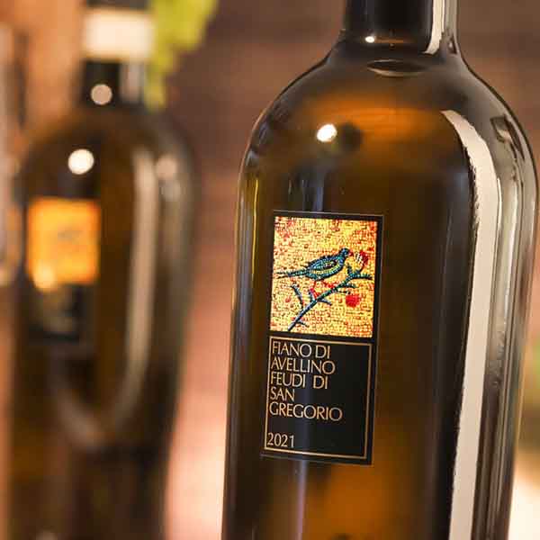Вино Fiano di Avellino Feudi di San Gregorio сухе біле 0,75л 13,5% купити