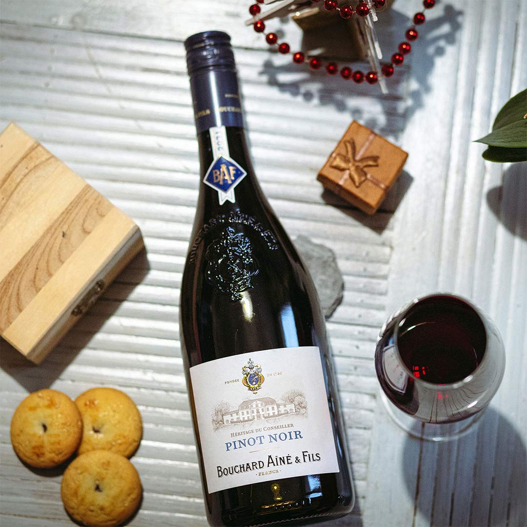 Вино Bouchard Aîné & Fils Heritage du Conseiller Pinot Noir червоне сухе 0,75л 12,5% купити