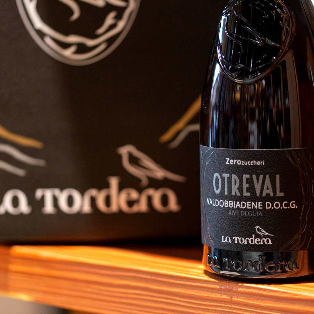 Вино ігристе La Tordera Prosecco Rive Di Guia Valdobbiadene Superiore DOCG Otreval біле екстра брют 0,75л 12% купити