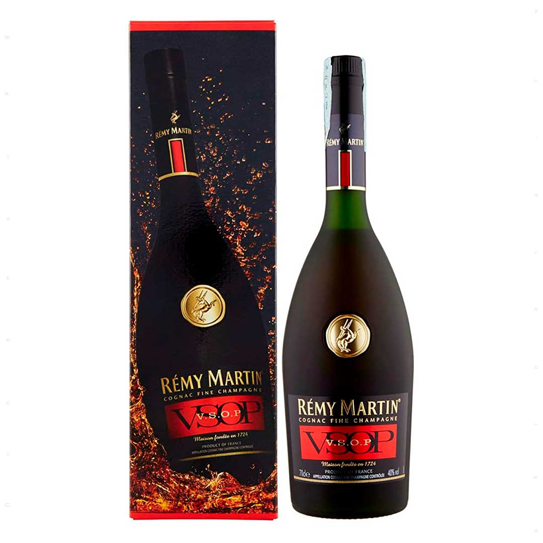 Коньяк Remy Martin VSOP 0,7л 40% в подарочной упаковке