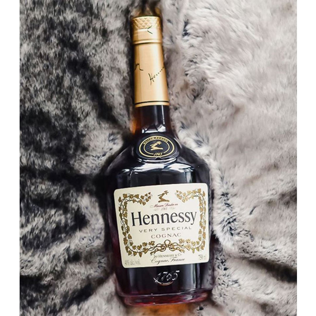 Коньяк Hennessy VS 0,05л 40% купить