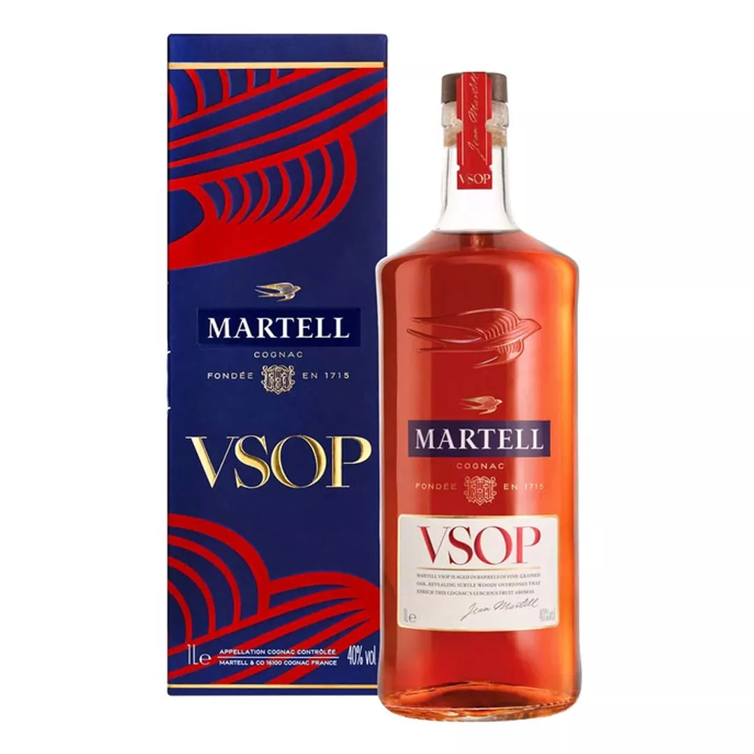 Коньяк Martell VSOP 1 л 40% в подарочной упаковке