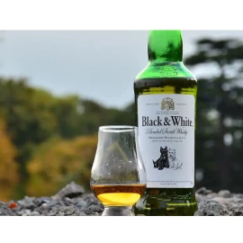 Виски Black&amp;White выдержка 6 лет 1л 40% купить