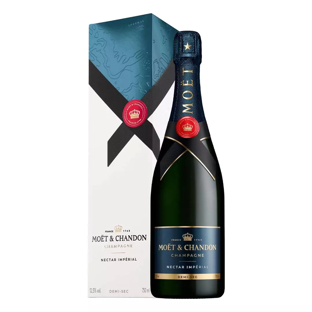 Шампанское Moet 12% + Chandon Nectar Imperial полусухое белое подарочная упаковка 0,75л