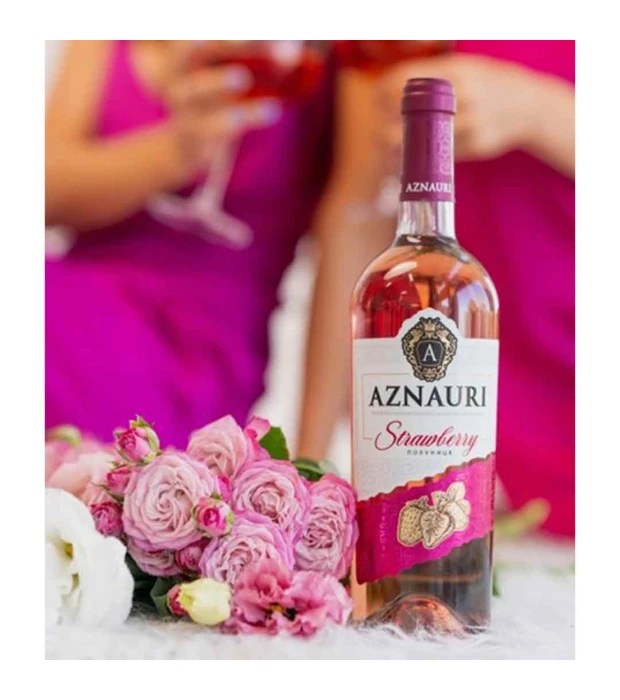 Вино Aznauri Клубника розовое сладкое 0,75л 9-13% купить