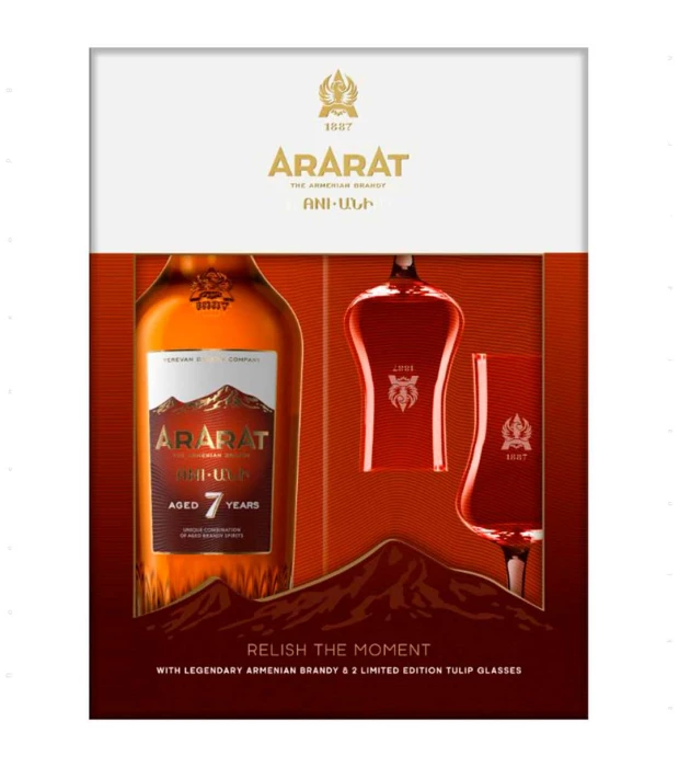 Набор бренди ARARAT Ani 7 лет выдержки 0,7л 40% + 2  бокала