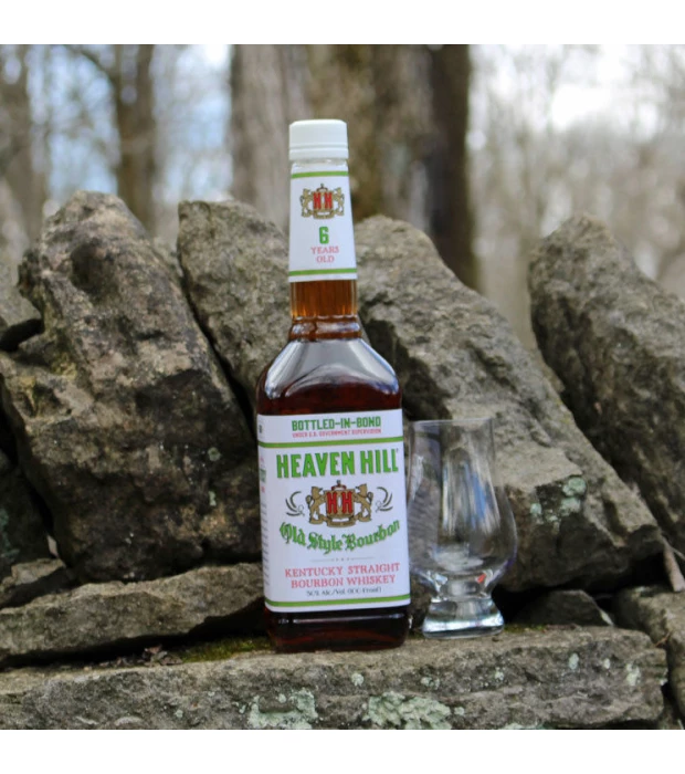 Бурбон Heaven Hill Distilleries Old Style White Bourbon 0,75 л 40% купити