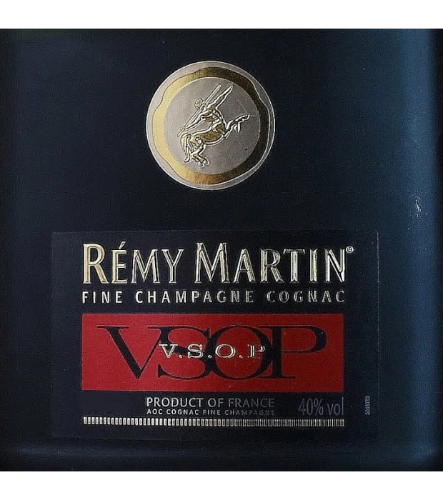 Коньяк Remy Martin VSOP 0,5 л 40% в подарунковій упаковці в Україні