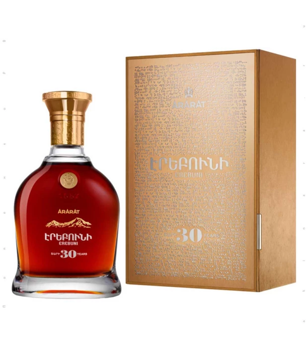 Бренді ARARAT Еребуні 30 років витримки у подарунковій упаковці 0,7л 40%