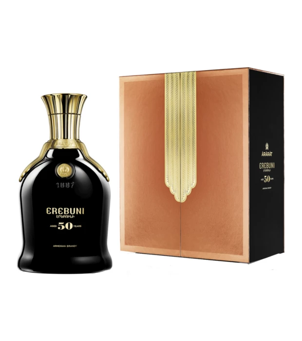 Бренді вірменський Ararat Erebuni 50 років у престижній упаковці 0,75 л 40%