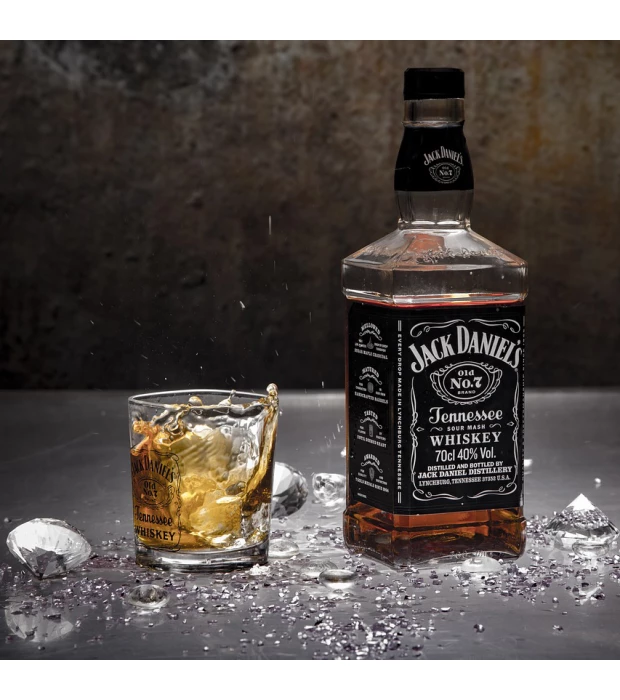 Виски Jack Daniel's с металлической коробкой 0,7 л 40% купить