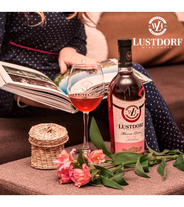 Вино Lustdorf Muscat Delice розовое полусладкое 0,75л 9-13% в Украине