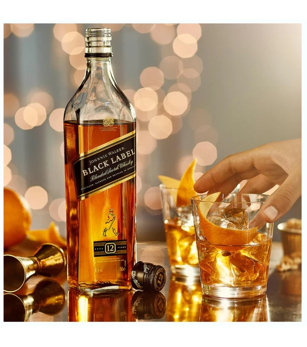 Виски Johnnie Walker Black Label с двумя стаканами 1л 40% в Україні