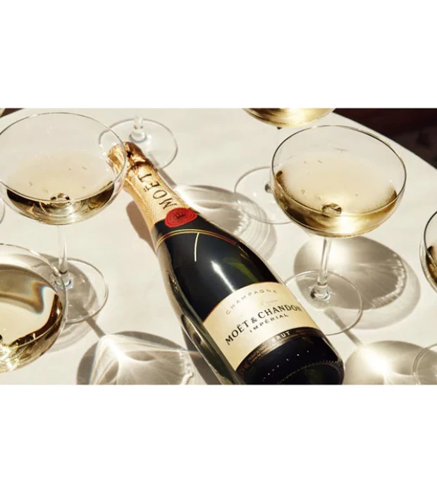 Шампанське Moet & Chandon Brut Imperial біле сухе 0,75л 12% купити