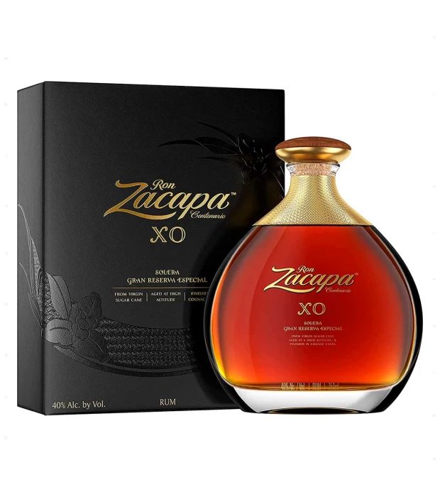 Ром Zacapa Cent XO від 6-ти до 25 років витримки 0,7 л 40% в подарунковій упаковці