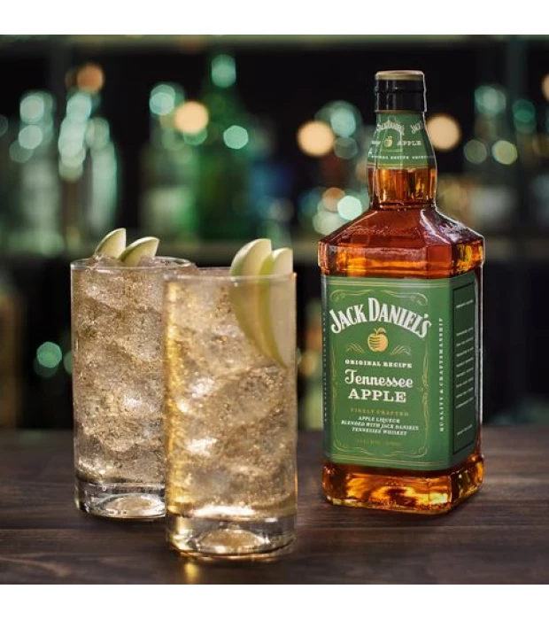 Виски-ликер Jack Daniel's Tennessee Apple 0,7л 35% в металлической коробке купить