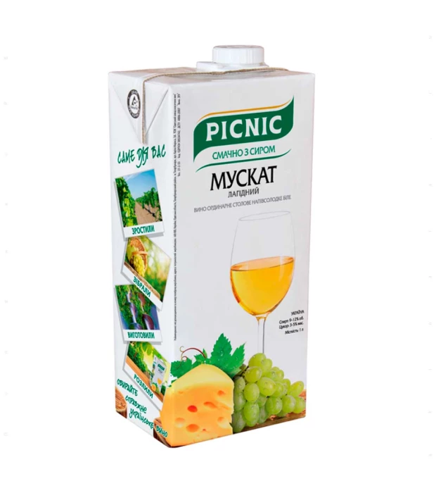 Вино Picnic Мускат Лагідний біле напівсолодке 1л 9-12%