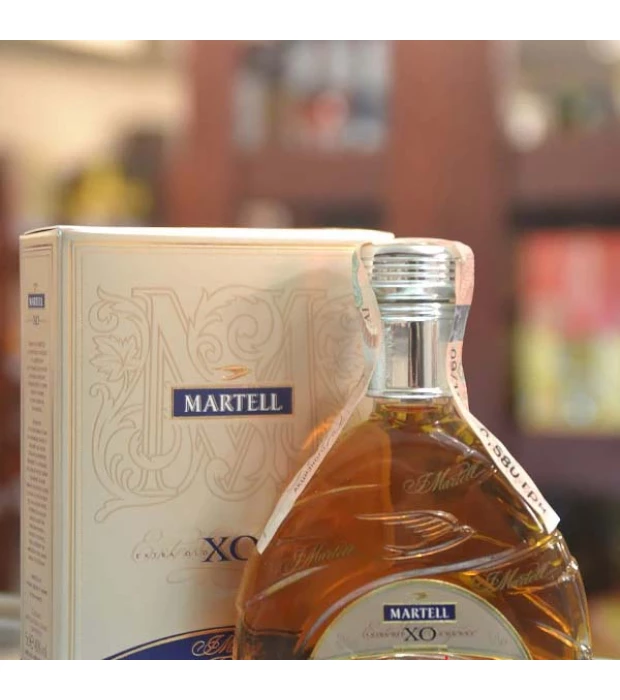 Коньяк Martell XO 0,7 л 40% в подарочной упаковке купить