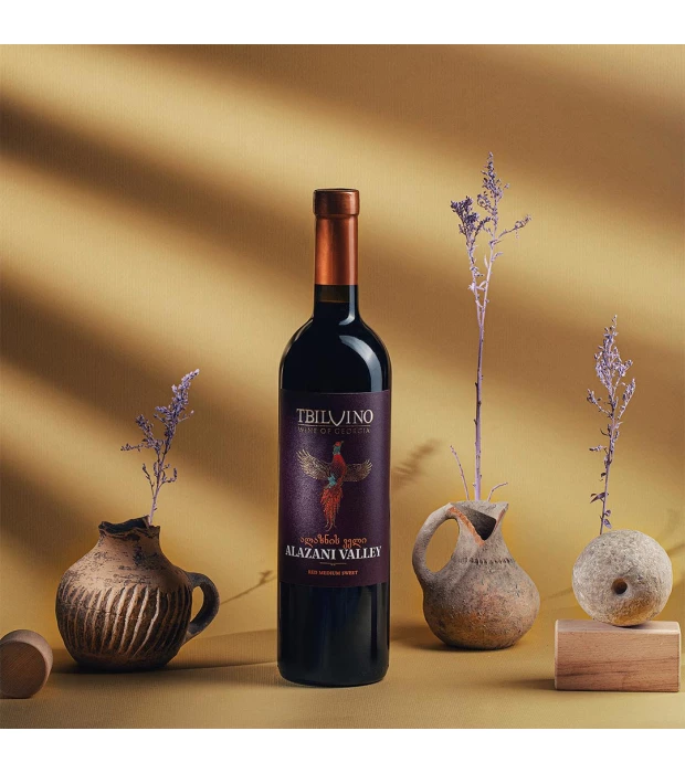 Вино Tbilvino Алазанская Долина красное полусладкое 0,75л 11,5% купить