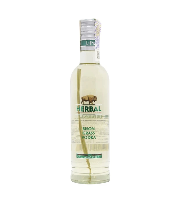Напиток крепкий на основе водки и настойки Зубровки Herbal Bison Grass Vodka 0,5л 40%