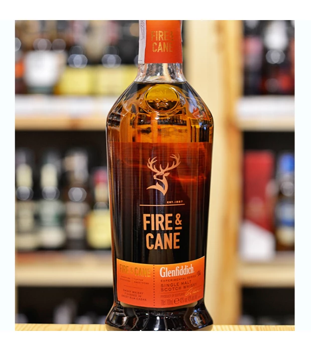 Виски односолодовый Glenfiddich Fire and Cane 8 лет выдержки 0,7 л 43% купить