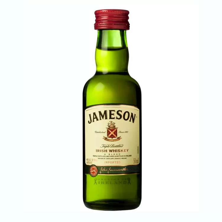 Купити Віскі Джемісон, Jameson Irish Whiskey 0,05 л 40% онлайн в 【інтернет-магазині RUMKA.ONLINE】✅. Оригінальна продукція бренду. Гарантія якості ⭐️. Вигідна ціна та ✈️ Швидка доставка по всіх містах України.