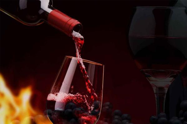 Как наливать вино в бокал