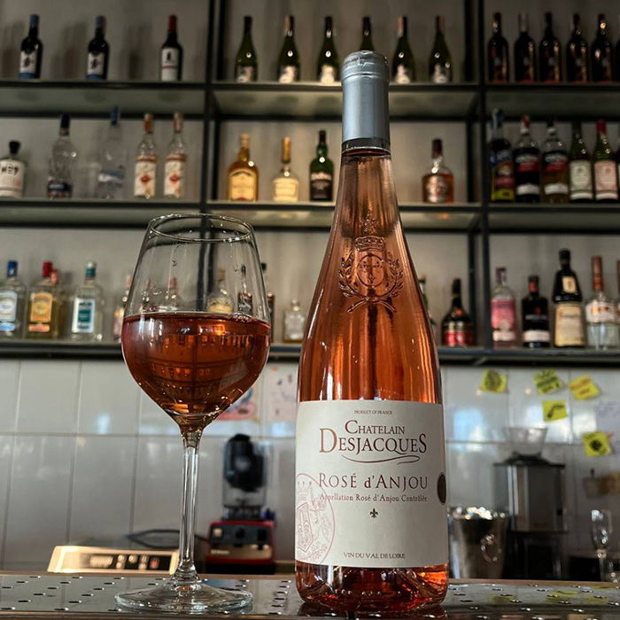 Вино Chatelain Desjacques Rose dAnjou рожеве напівсолодке 0,75л 10,5% купити