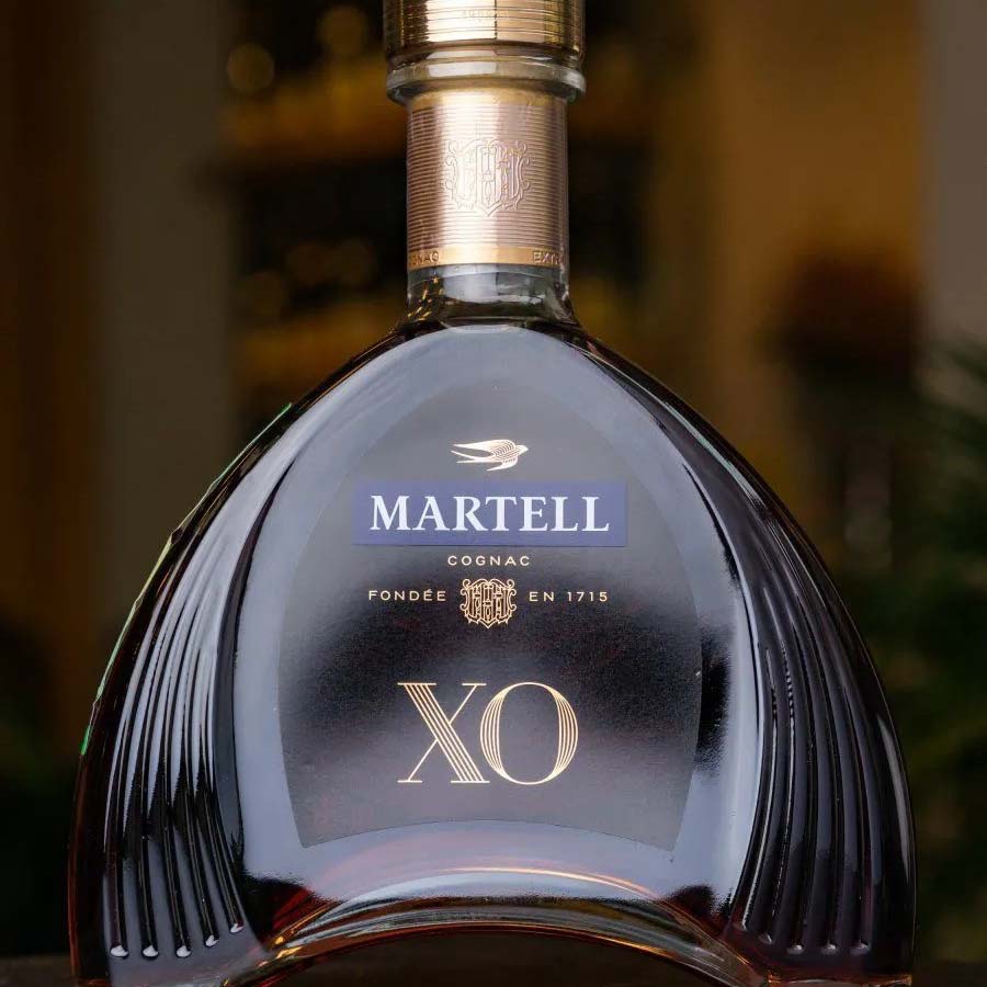 Коньяк Martell XO 0,7 л 40% в подарунковій упаковці в Україні